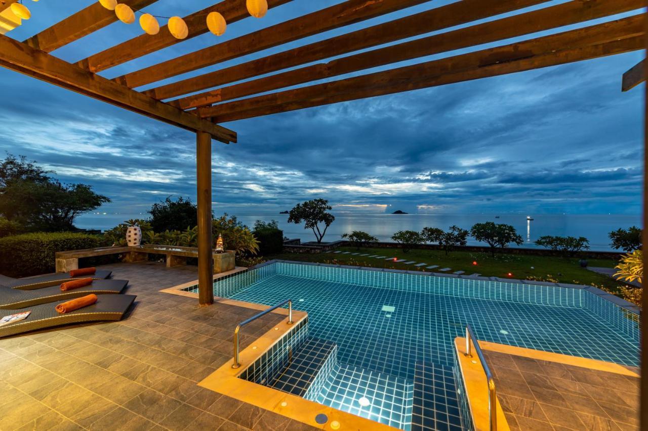 Beachfront Modern 4 Bedroom Pool Villa - Rv 후아 힌 외부 사진