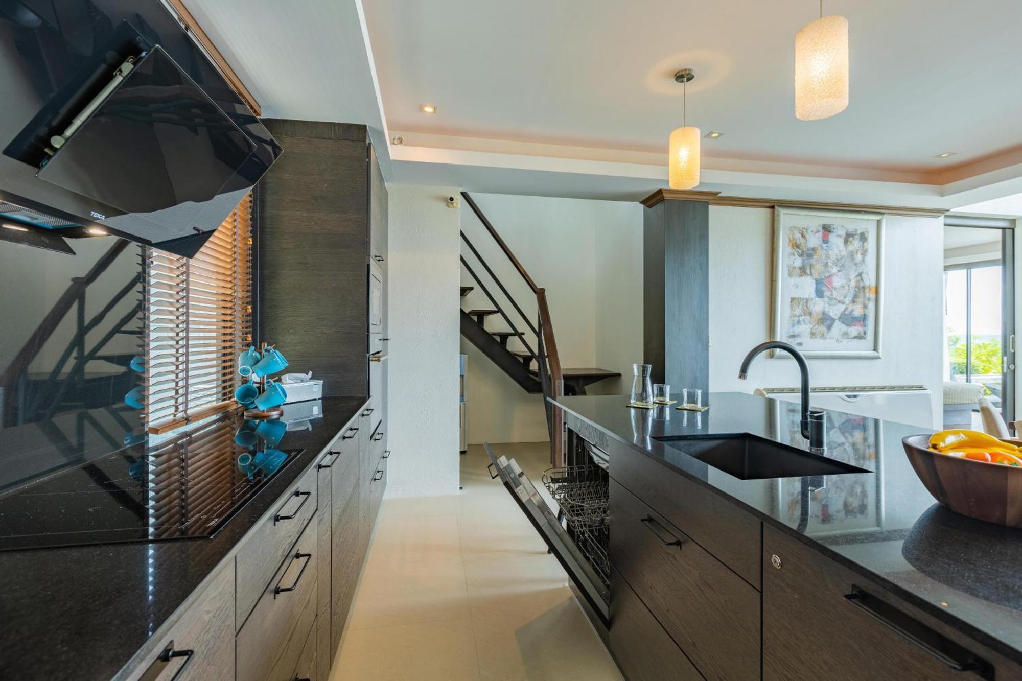 Beachfront Modern 4 Bedroom Pool Villa - Rv 후아 힌 외부 사진