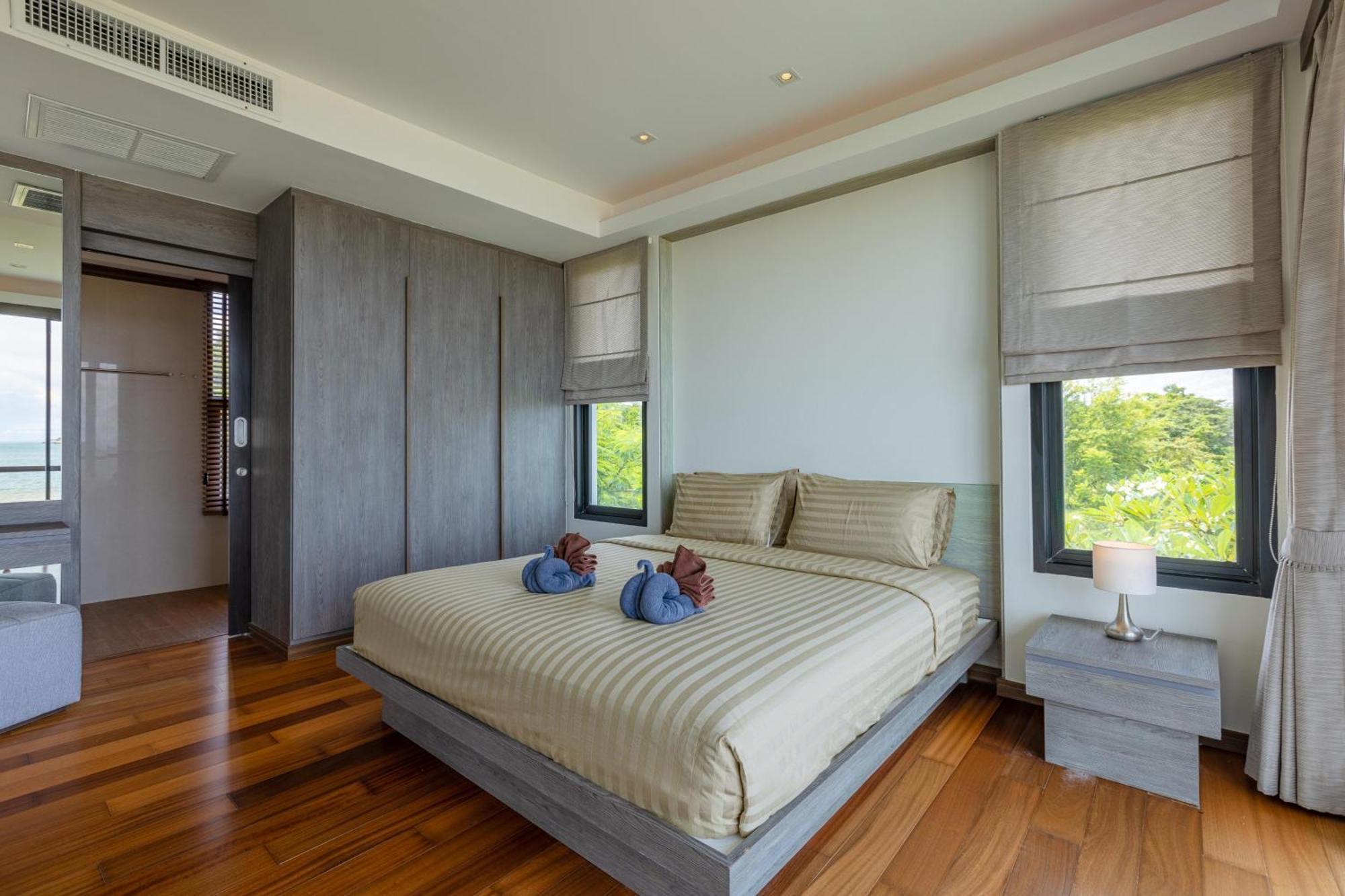 Beachfront Modern 4 Bedroom Pool Villa - Rv 후아 힌 외부 사진